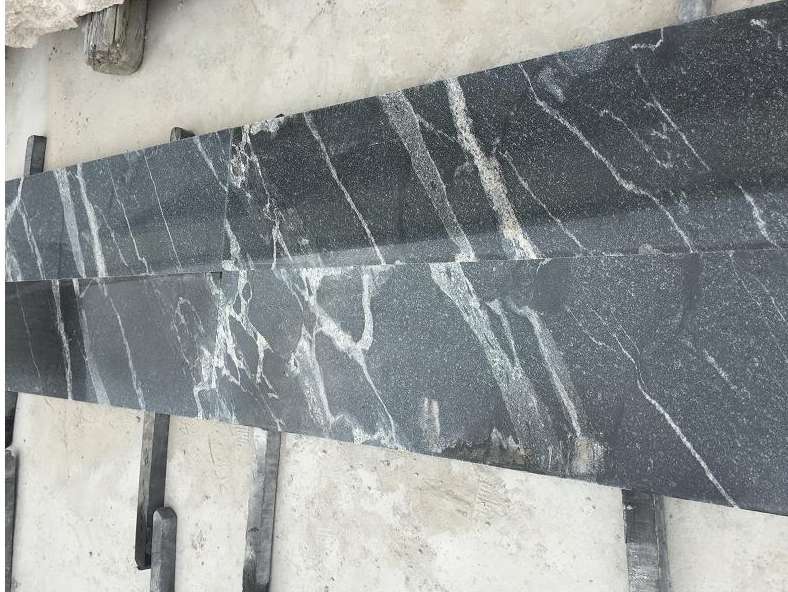 Jetmist polished slabs